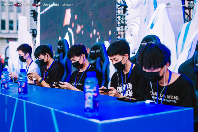 足球模拟比 足球模拟比