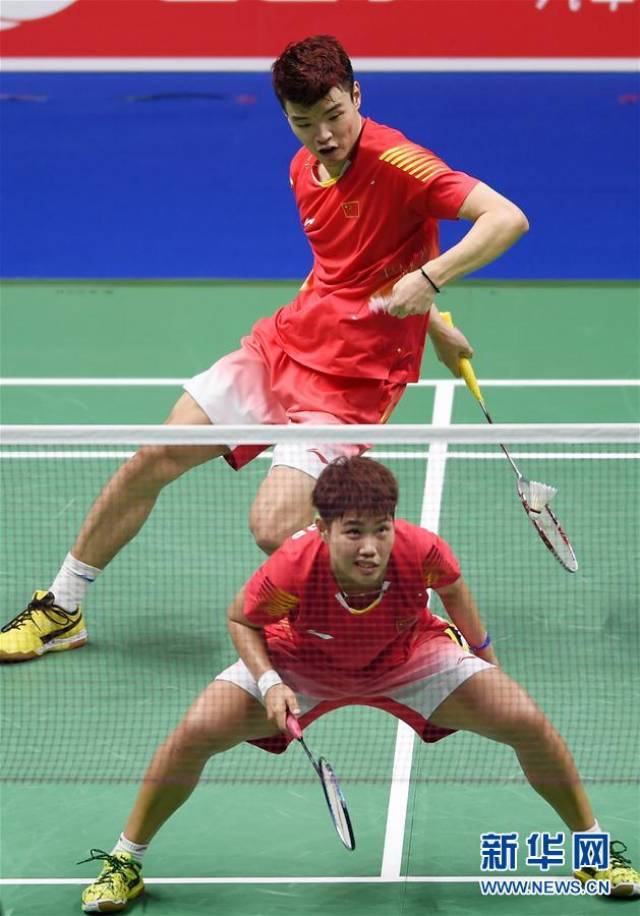 他在关键时 他在关键时