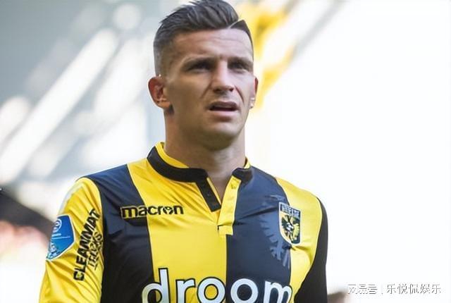 南校园足球 南校园足球