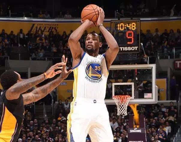 亚羽球队而 亚羽球队而